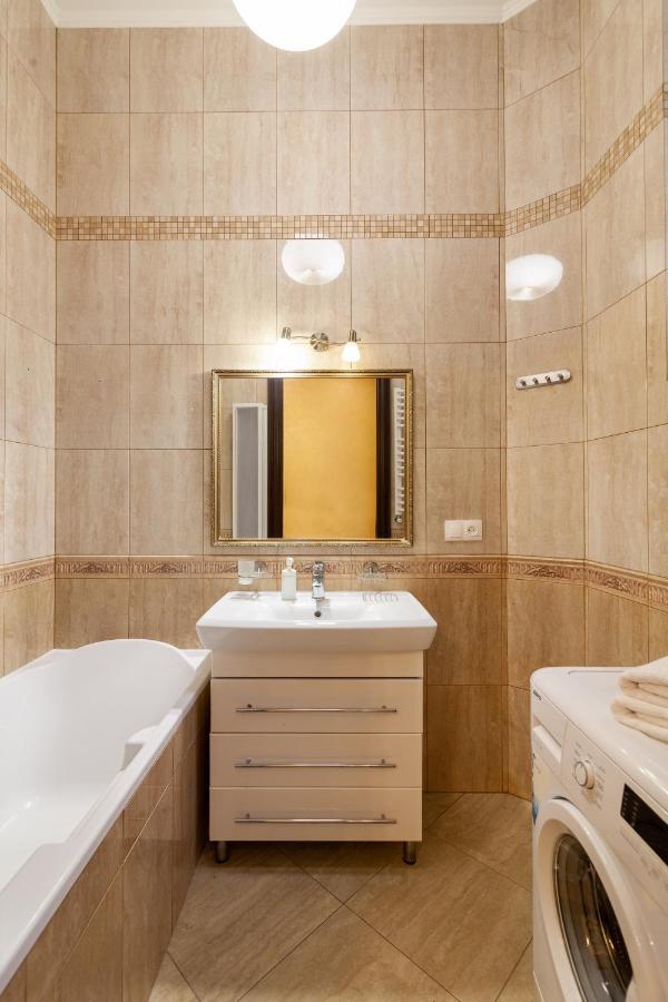 Alfa Apartments Levytskoho 리비프 외부 사진
