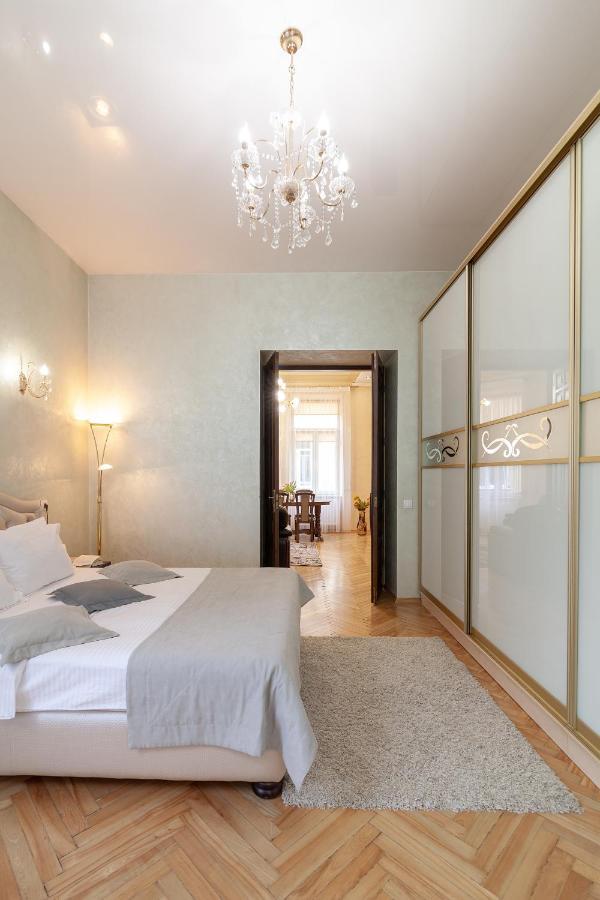 Alfa Apartments Levytskoho 리비프 외부 사진