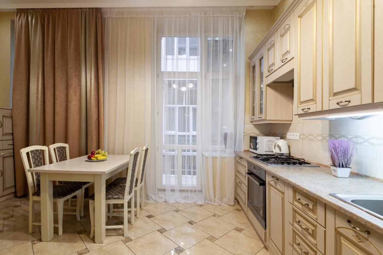Alfa Apartments Levytskoho 리비프 외부 사진