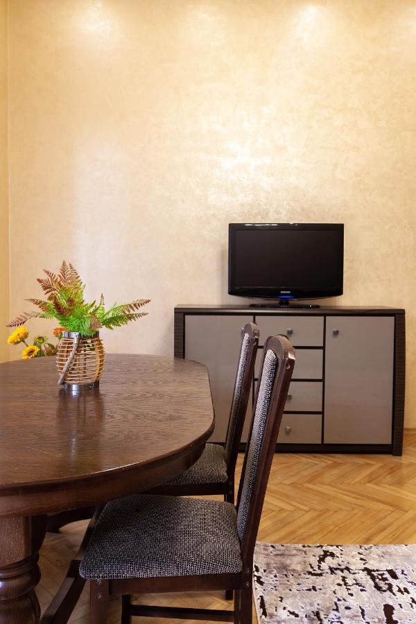 Alfa Apartments Levytskoho 리비프 외부 사진